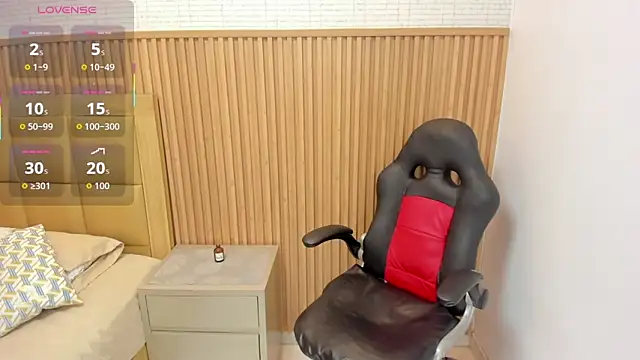 MEGANZARICK online show from 8, 10, 2025