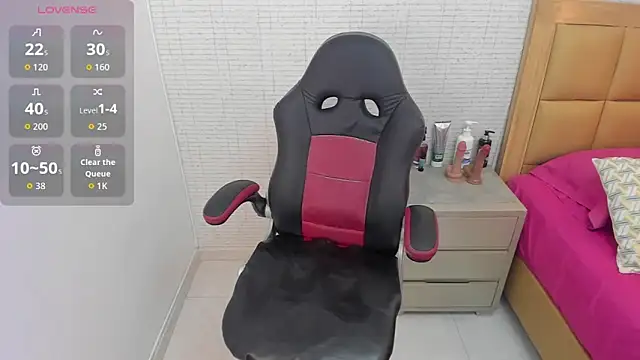 MEGANZARICK online show from 9, 9, 2025