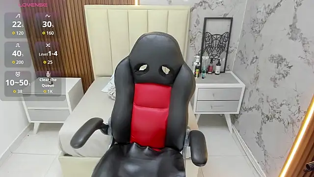 MEGANZARICK online show from 10, 9, 2025