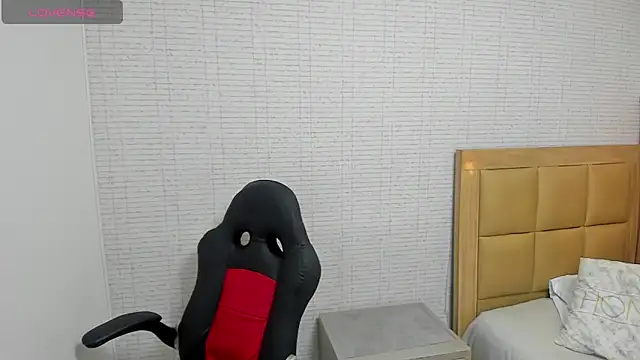 MEGANZARICK online show from 24, 9, 2025