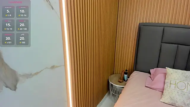 MEGANZARICK online show from 18, 11, 2025