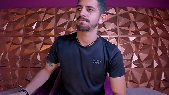 AlejandroStormm online show from 9, 11, 2025