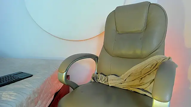 AlejandroStormm online show from 27, 3, 2026