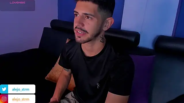 AlejandroStormm online show from 3, 10, 2025