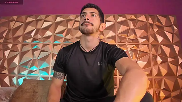 AlejandroStormm online show from 19, 12, 2025