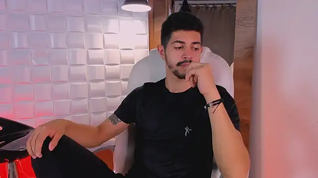 AlejandroStormm online show from 10, 9, 2025