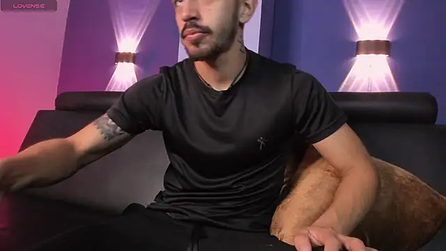 AlejandroStormm online show from 23, 2, 2026