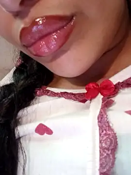 Sexlove1xo online show from 5, 4, 2026