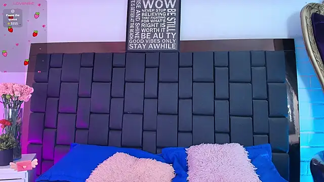 Snapshot of Lexi_Howard_ chatting on 26, 11, 2025 Lexi Howard online show from 26, 11, 2025