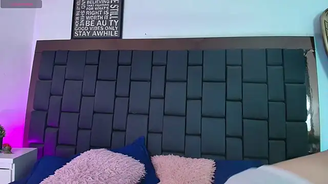 Snapshot of Lexi_Howard_ chatting on 14, 11, 2025 Lexi Howard online show from 14, 11, 2025