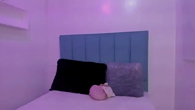 Anniie  Evans online show from 27, 9, 2025