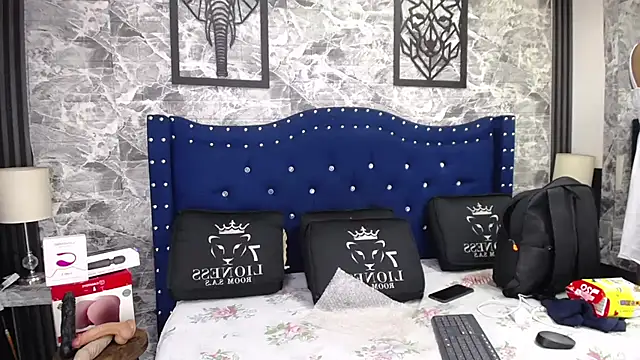 miha sex91 online show from 15, 11, 2025