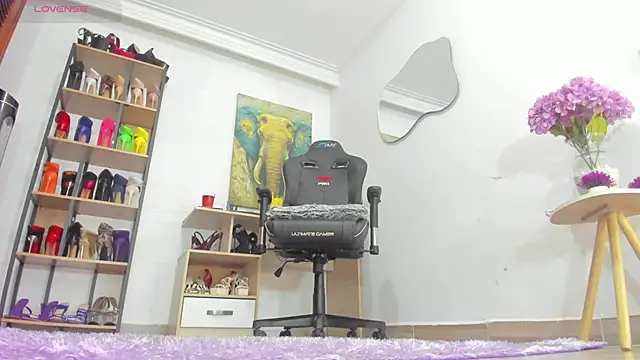 Camillevegas online show from 7, 1, 2026