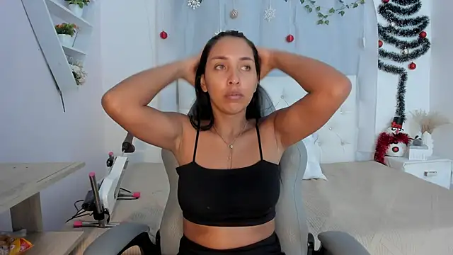 Emma lorense22 online show from 16, 12, 2025