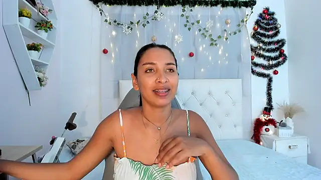 Emma lorense22 online show from 18, 12, 2025