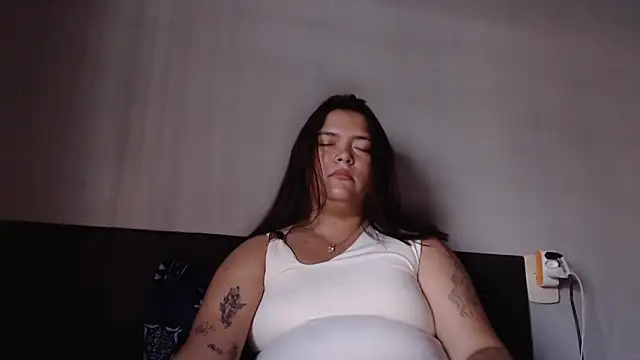 Snapshot of GoddessChaar chatting on 26, 4, 2026 GoddessChaar online show from 26, 4, 2026