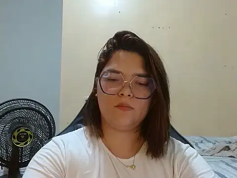 GoddessChaar online show from 24, 2, 2025