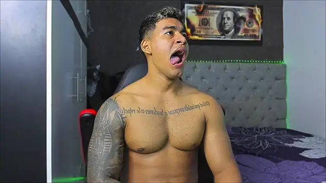 luigi hot  online show from 23, 10, 2025