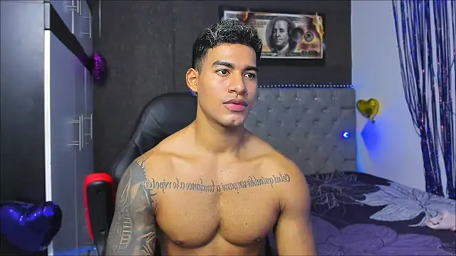 Snapshot of luigi_hot_ chatting on 6, 7, 2026 luigi hot online show from 6, 7, 2026