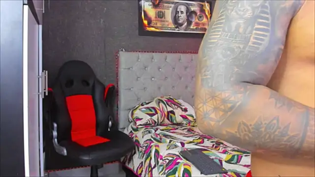 luigi hot  online show from 11, 2, 2026