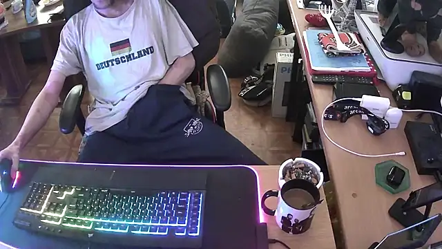 DerGeileLoveboy online show from 23, 3, 2026