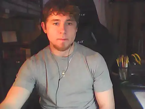 Snapshot of JCstrings chatting on 2, 2, 2026 JCstrings online show from 2, 2, 2026