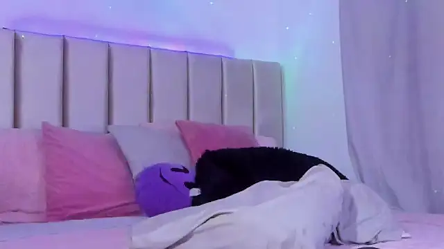 Anaroussew02 online show from 14, 10, 2025