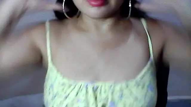 Snapshot of shashel5 chatting on 5, 5, 2026 shashel5 online show from 5, 5, 2026