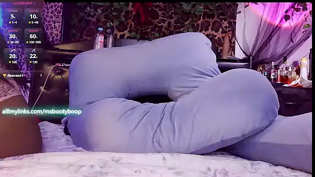 MsBootyBoop online show from 13, 5, 2026