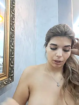 Bella Posh online show from 22, 11, 2025