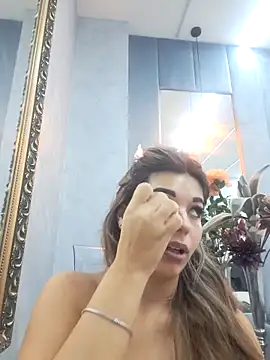 Bella Posh online show from 21, 10, 2025