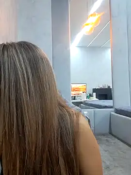 Bella Posh online show from 16, 10, 2025