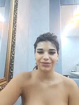 Bella Posh online show from 26, 10, 2025