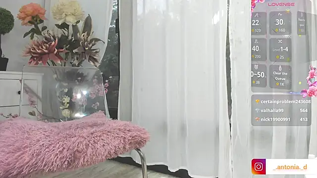 Bella Posh online show from 10, 11, 2025