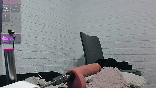 Ramona870 online show from 19, 4, 2026