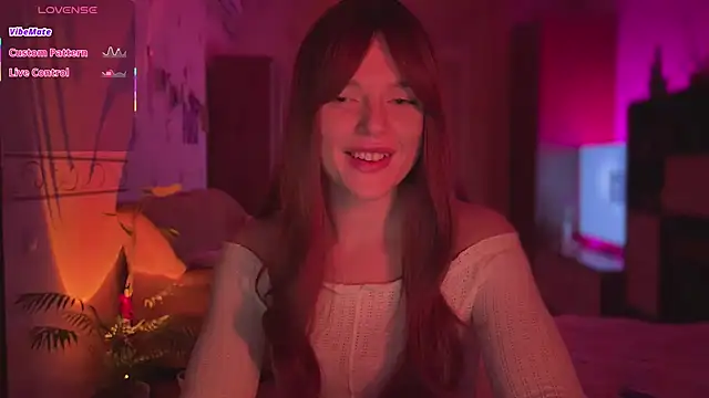 CherryRed Girl online show from 10, 4, 2026