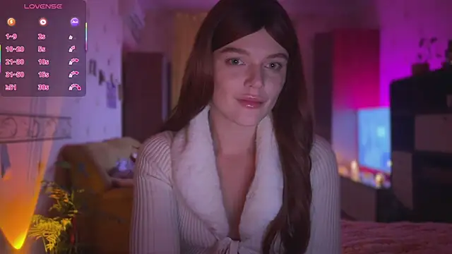 CherryRed Girl online show from 22, 10, 2025