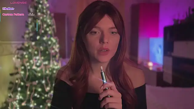 CherryRed Girl online show from 13, 1, 2026