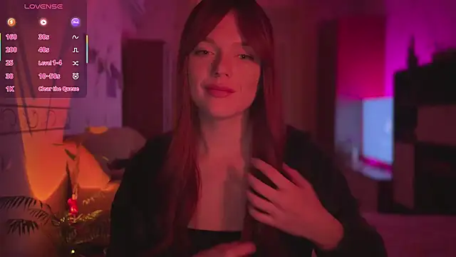 CherryRed Girl online show from 15, 4, 2026