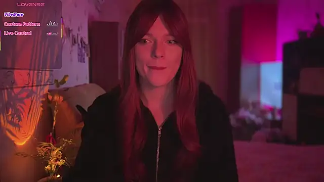 CherryRed Girl online show from 15, 2, 2026