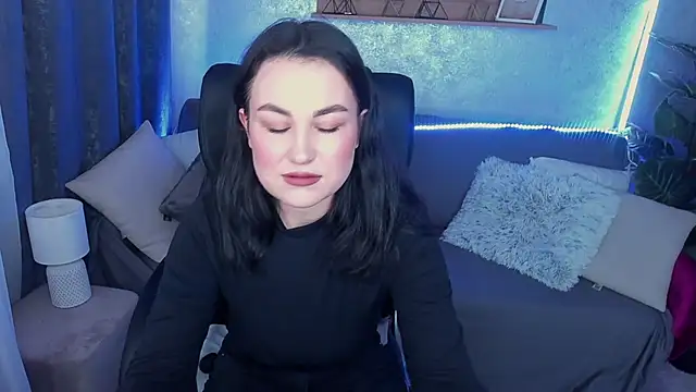 LilyFoxyy online show from 27, 2, 2025