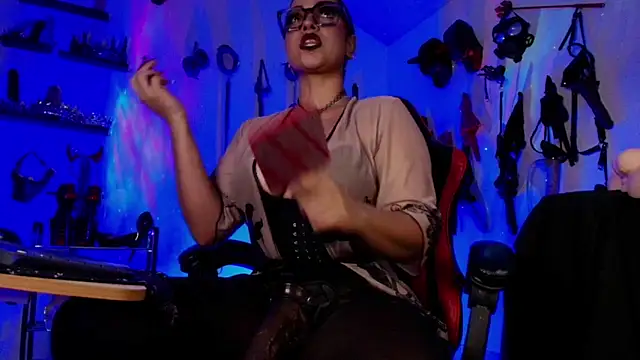 veresskaardila77 online show from 16, 4, 2026