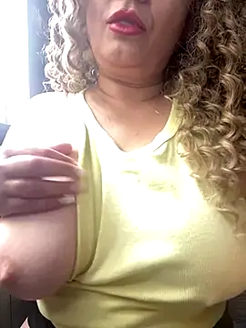 Snapshot of wife45bbw chatting on 20, 9, 2025 wife45bbw online show from 20, 9, 2025