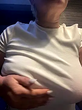 Snapshot of wife45bbw chatting on 6, 10, 2025 wife45bbw online show from 6, 10, 2025