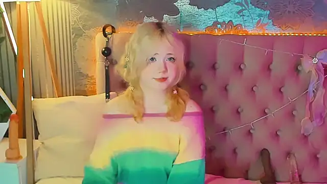 EmilyAngells online show from 7, 7, 2026