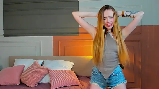  BunnyDollStella  online show from 22, 3, 2025