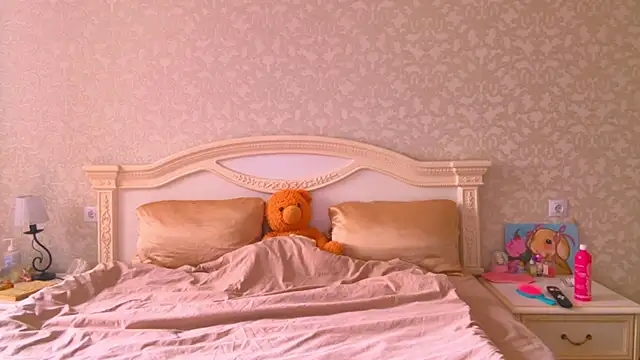  BunnyDollStella  online show from 20, 9, 2025