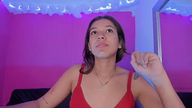 violett 24  online show from 19, 3, 2025