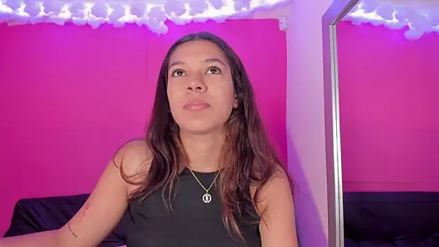 violett 24  online show from 20, 3, 2025