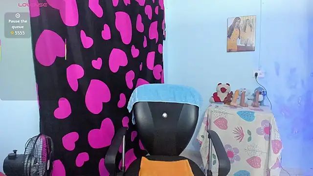 denise babe  online show from 31, 5, 2026
